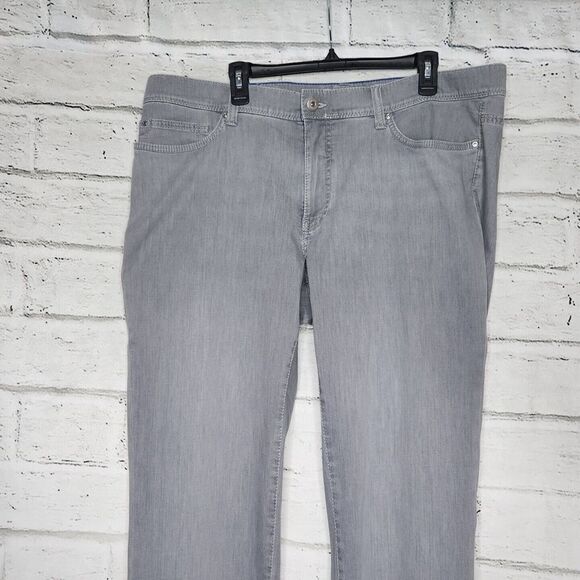 Brax Feel Good Cadiz Straight Leg Jean Pants Mens Size 42x34 Light Gray - Picture 6 of 12